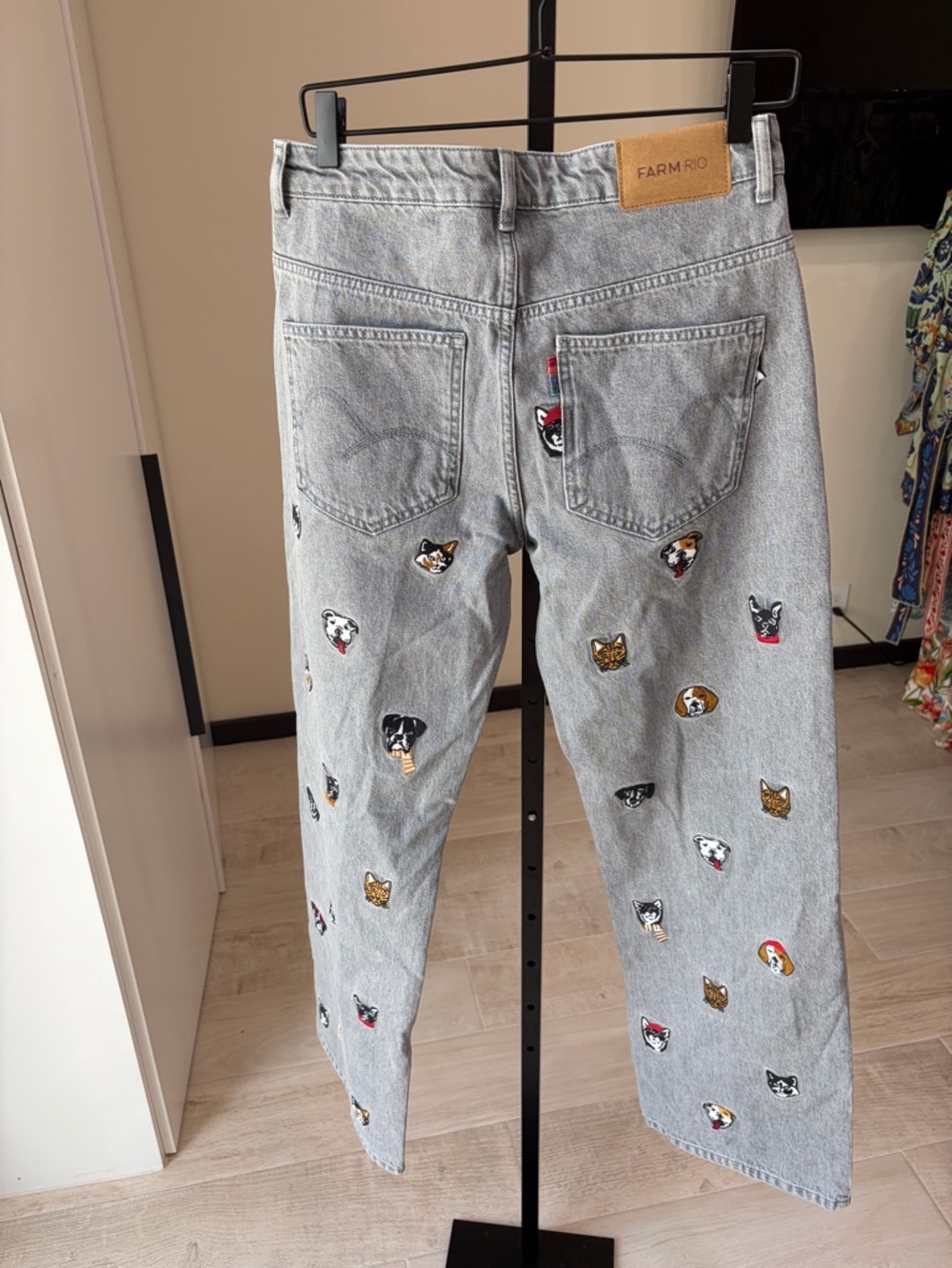 Farm Rio: Multicolor Cats And Dogs Embroidery Denim Pants - Picture 6 of 15